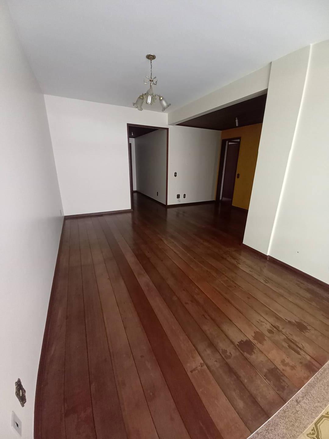 Apartamento à venda com 3 quartos - Foto 5