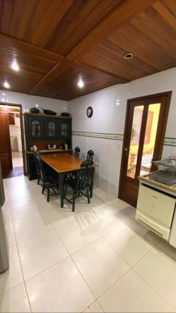 Casa à venda com 3 quartos, 1740m² - Foto 10