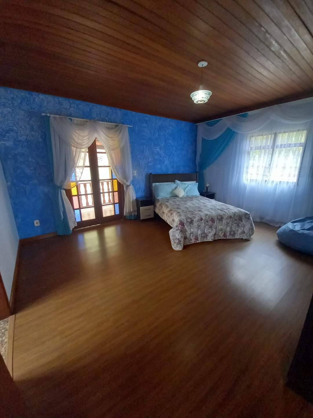 Casa à venda com 3 quartos, 7000m² - Foto 6