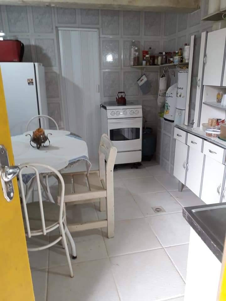 Casa à venda com 2 quartos, 1340m² - Foto 15