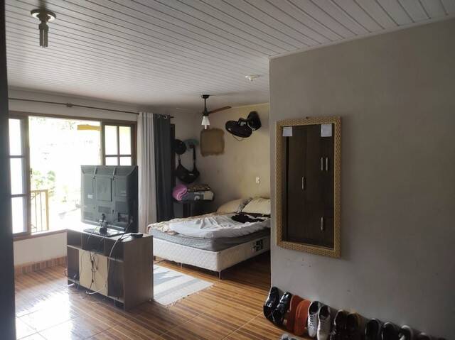 Casa à venda com 3 quartos, 1600m² - Foto 15