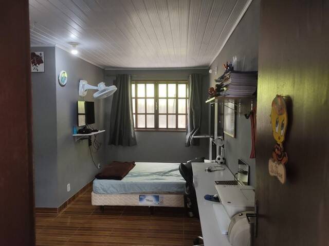 Casa à venda com 3 quartos, 1600m² - Foto 19