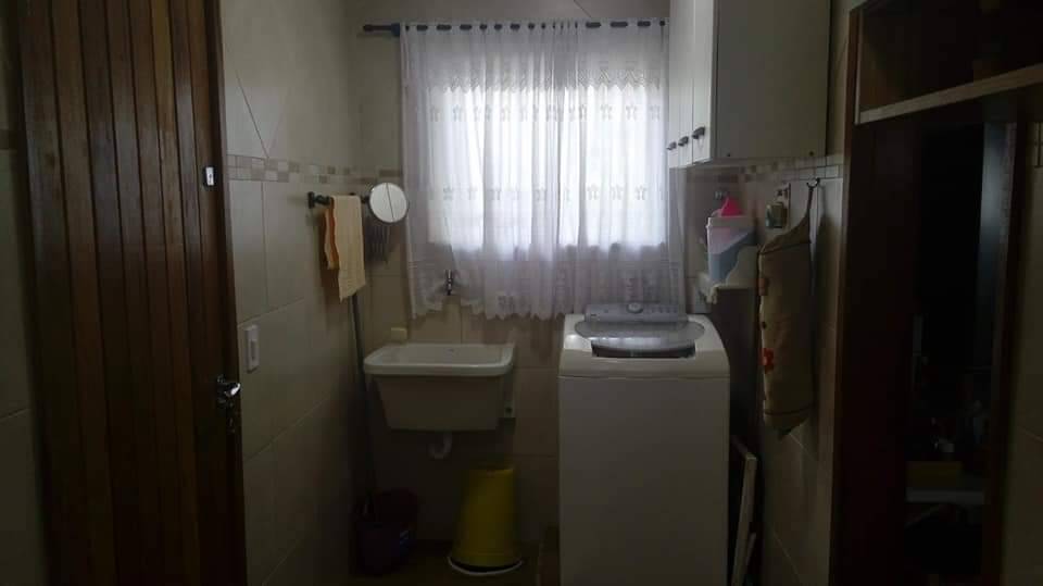 Casa à venda com 3 quartos, 500m² - Foto 8