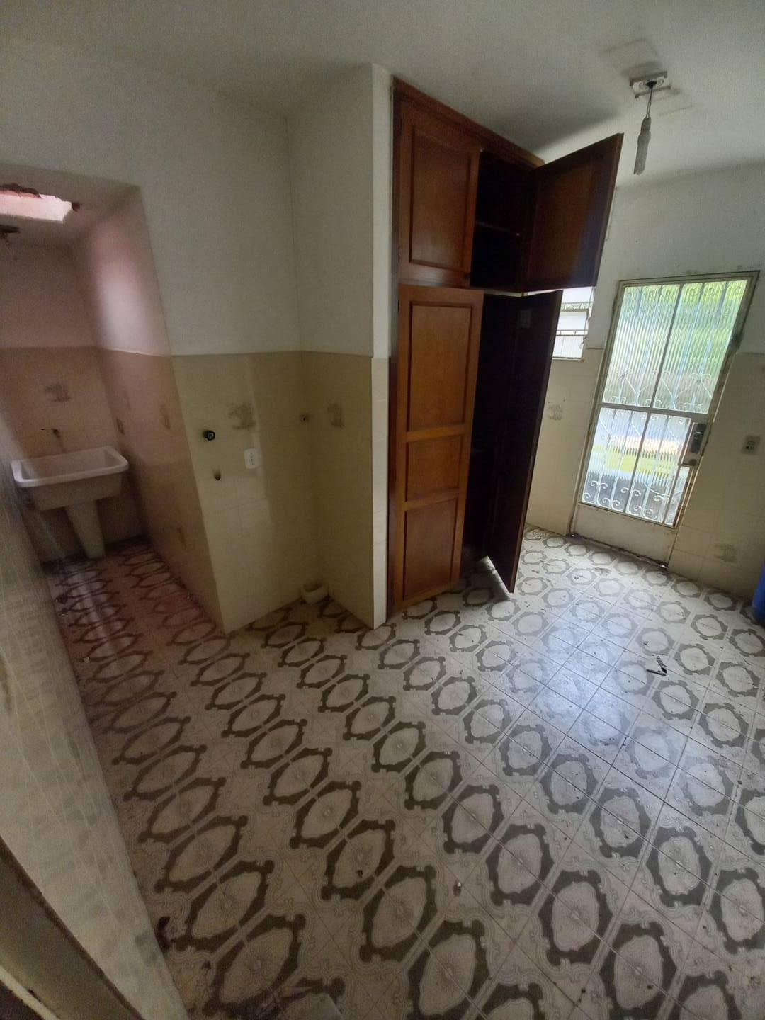 Casa à venda com 4 quartos, 2000m² - Foto 6