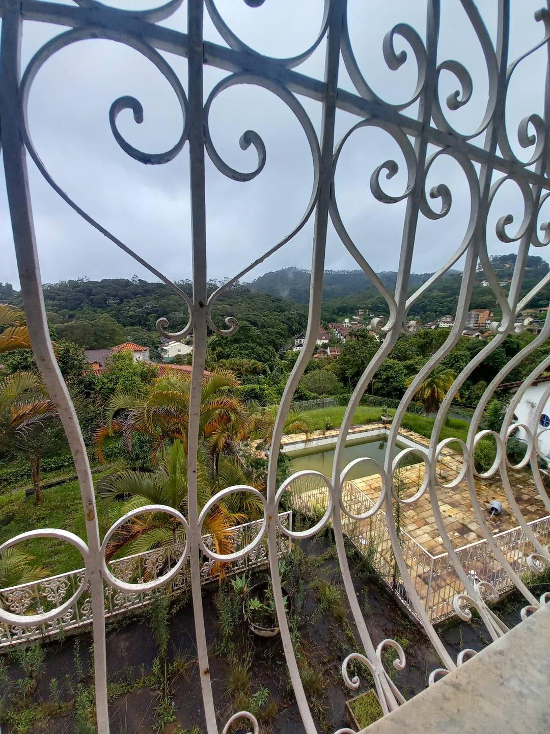 Casa à venda com 4 quartos, 2000m² - Foto 10