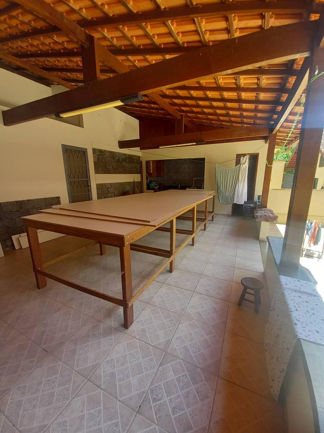 Casa à venda com 2 quartos, 800m² - Foto 13