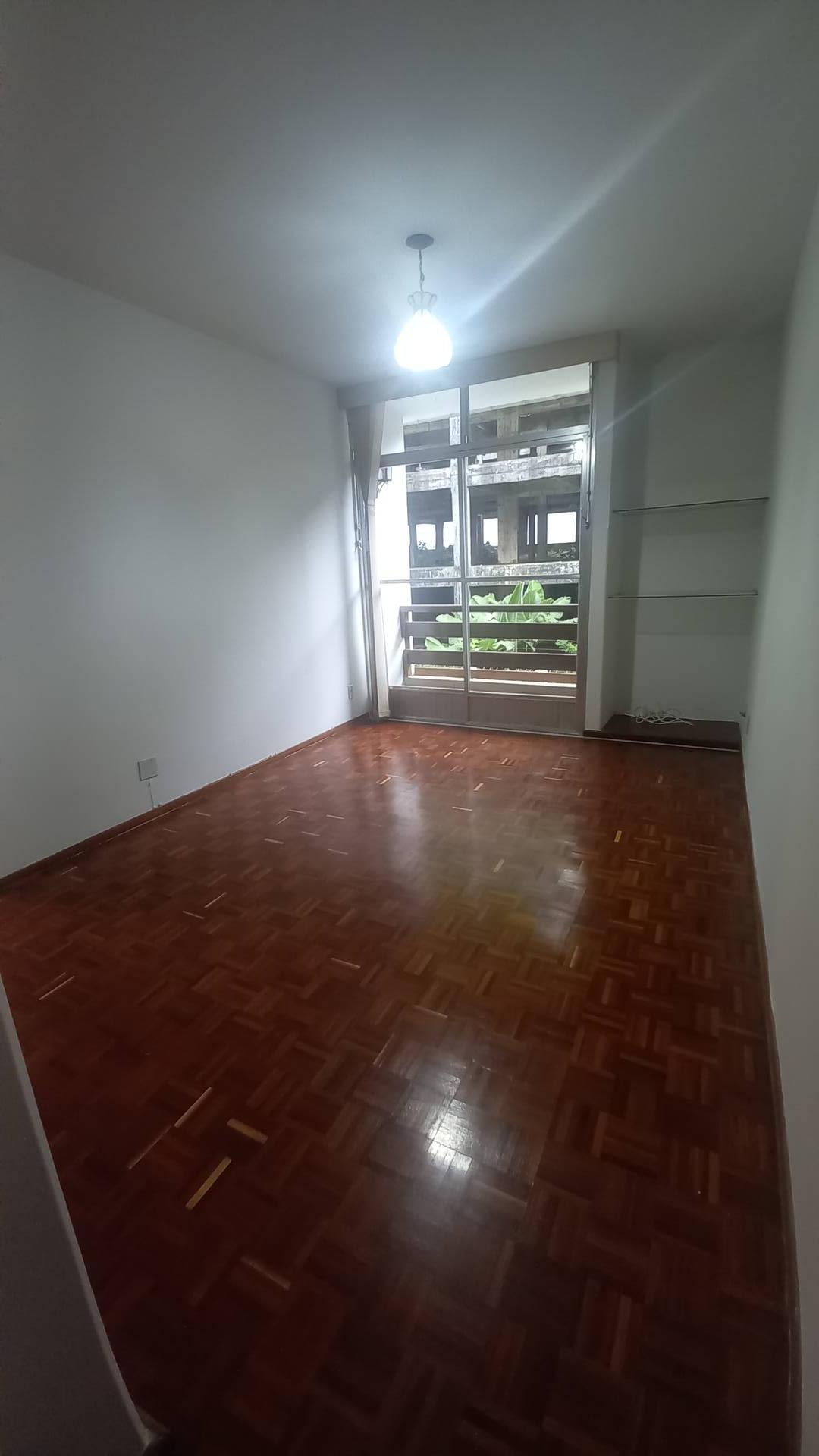 Apartamento à venda com 3 quartos - Foto 18