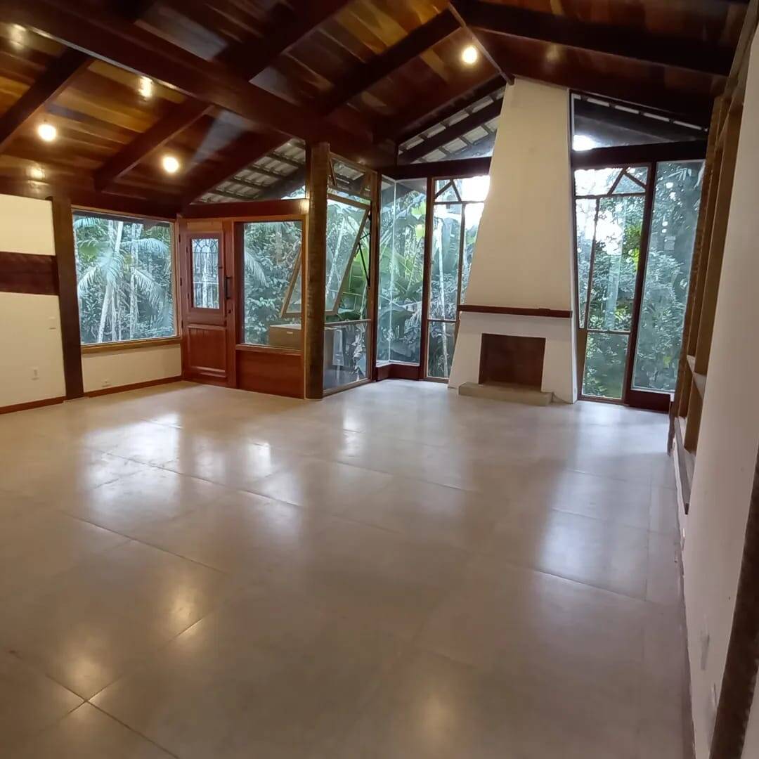 Casa à venda com 3 quartos, 160m² - Foto 28