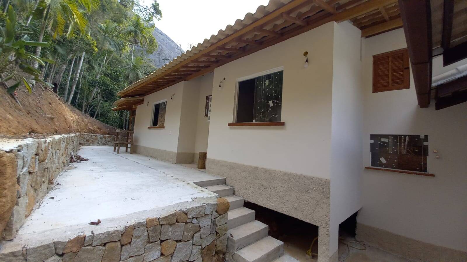 Casa à venda com 3 quartos, 160m² - Foto 32