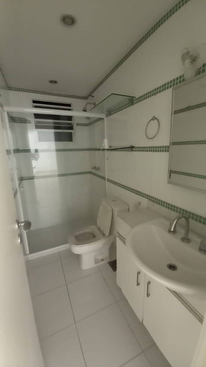 Apartamento à venda com 3 quartos - Foto 8