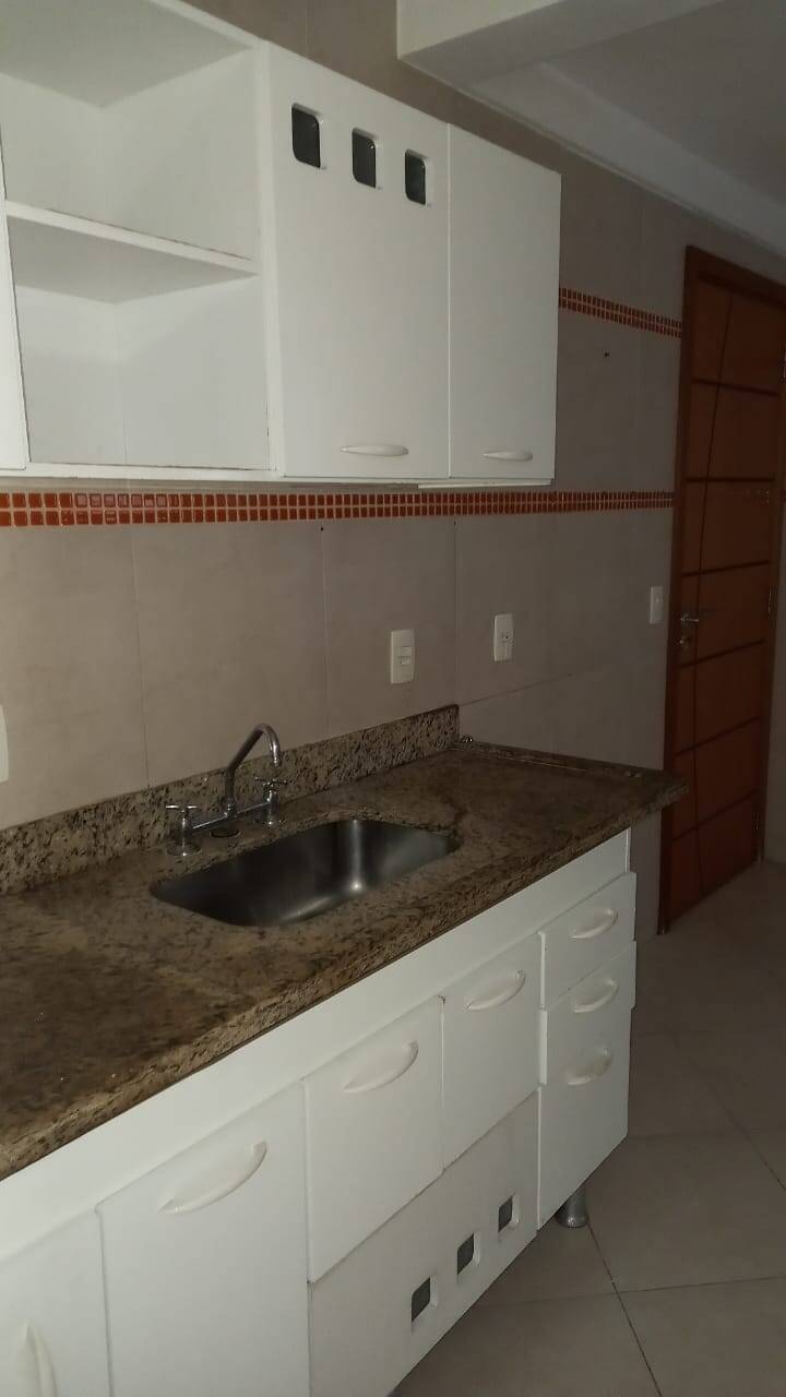 Apartamento à venda com 3 quartos - Foto 18