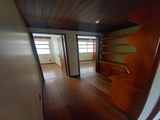 #15 - Apartamento para Venda em Nova Friburgo - RJ