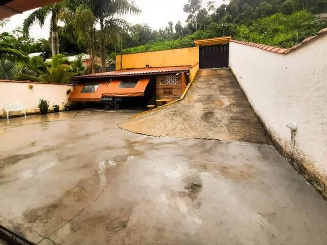 Venda em Alto do São José - Bom Jardim