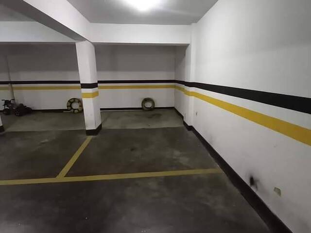 #110 - Apartamento para Venda em Nova Friburgo - RJ