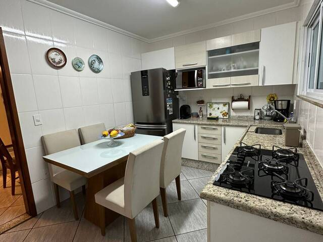 #171 - Apartamento para Venda em Nova Friburgo - RJ