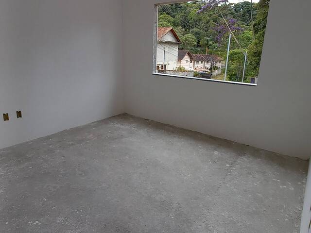 #205 - Casa para Venda em Nova Friburgo - RJ