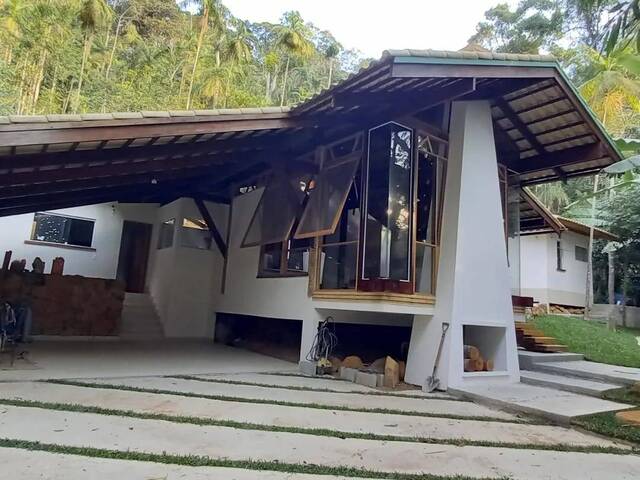 #241 - Casa para Venda em Nova Friburgo - RJ